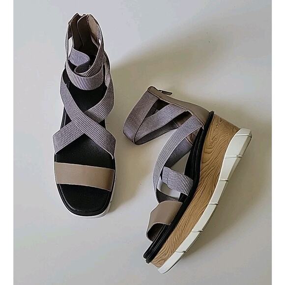 Sorel Joannie III Sport Strap Platform Wedge Sandals Gray Open Toe - Picture 1 of 14
